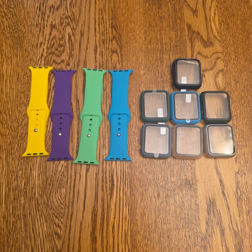 Apple Watch‎ Accessory Bundle 4 Silicone Sport Bands & 7 Screen Protector Cases